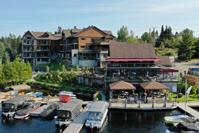 Offrez-vous un séjour encore plus agréable qu’à l’hôtel au Viking Resort et Marina!