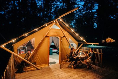 Ressourcez-vous en forêt en camping avec Huttopia Sutton!